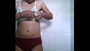 Suman Dhunwa sexy aunty