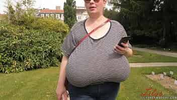 bbw lady walks without a bra