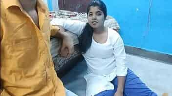 मेरी college friend ne mujhe apne Ghar बुलाके अपनी चूत में लंद डलवायाhot sexy porn video xxxsoniya