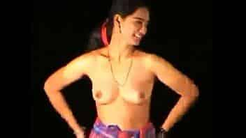 priya sexy dance